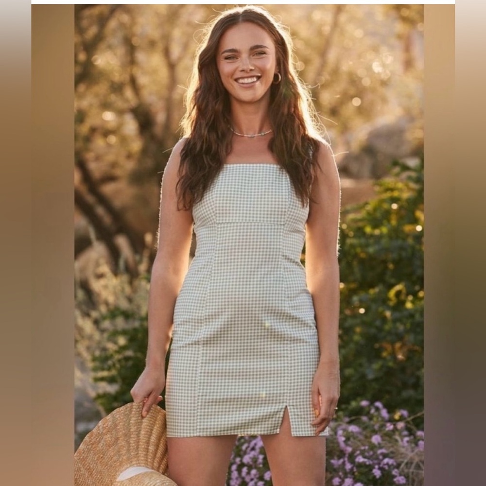 Lulu’s Happy Chance Sage Green Gingham Square Neck Mini Dress Size S NWT